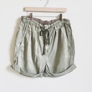 🌸 Adriano Goldschmied Lyocell High Rise Utility Shorts 29
